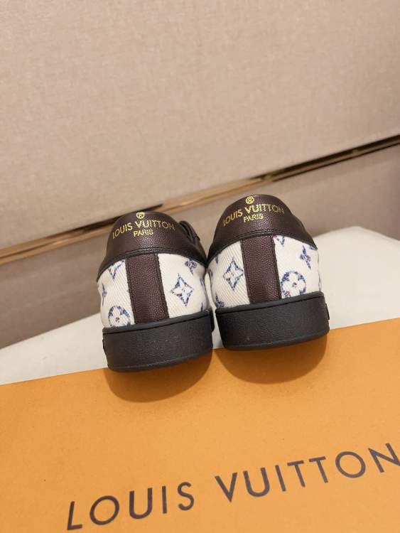 Picture of Louis Vuitton Shoes _SKULVsz38-44hnh121015047